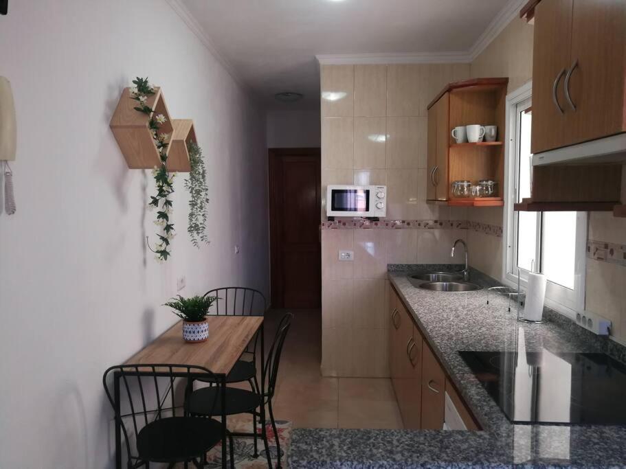 Acogedor Atico Con Terraza En San Cristobal De La Laguna Zewnętrze zdjęcie