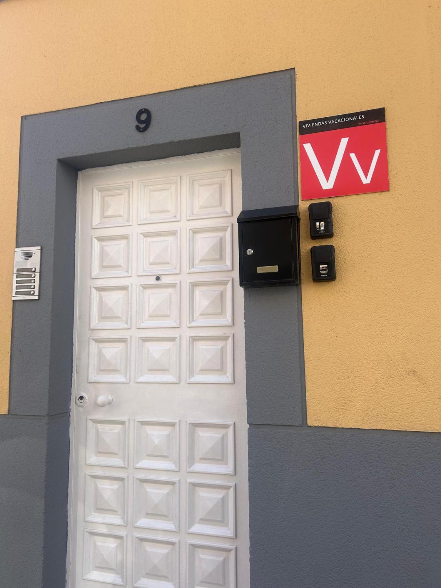 Acogedor Atico Con Terraza En San Cristobal De La Laguna Zewnętrze zdjęcie